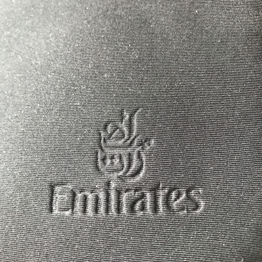 Emirate Airline New Black Bag  2 zipper compartments

10” x 8”

emi